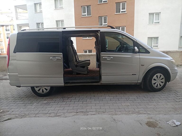 MERCEDES-BENZ VIANO