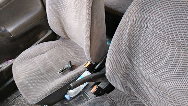 VOLKSWAGEN VENTO