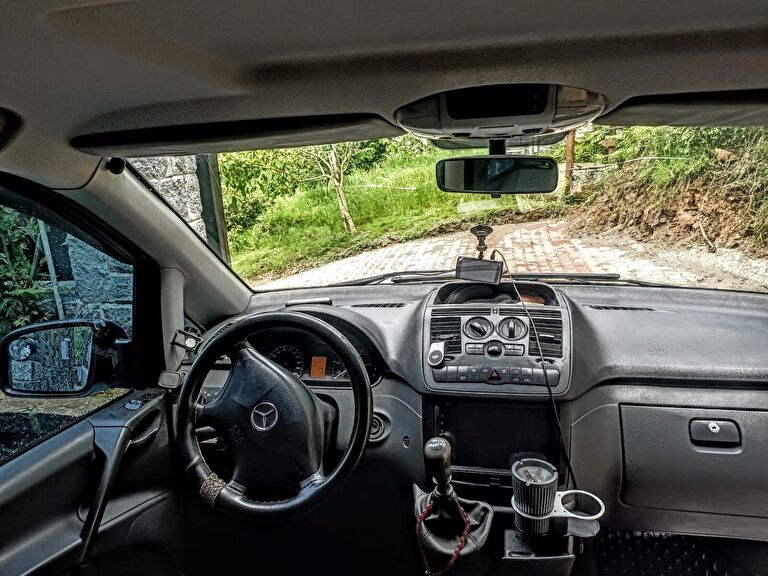 MERCEDES-BENZ VITO