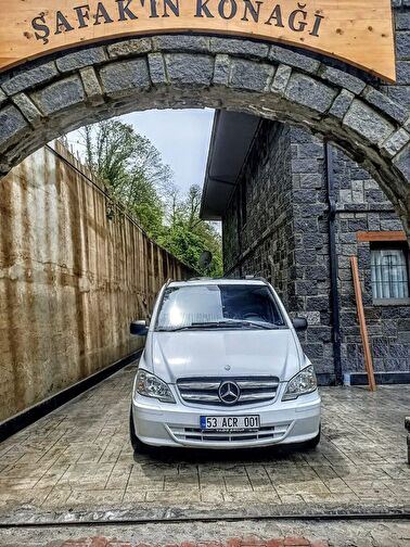MERCEDES-BENZ VITO