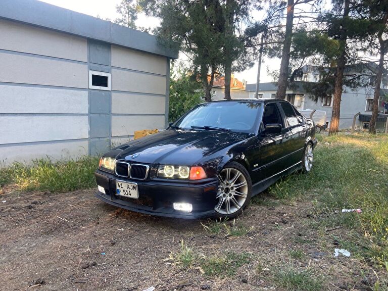BMW 3 SERISI