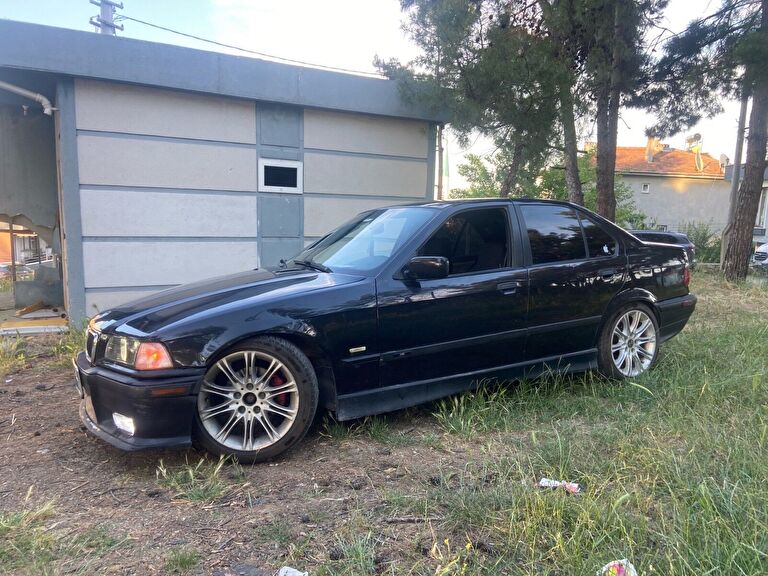 BMW 3 SERISI