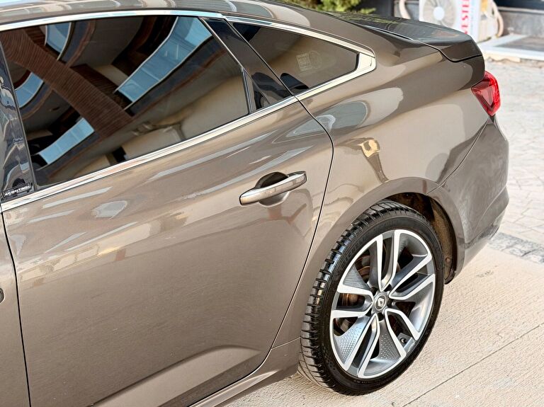 RENAULT TALISMAN