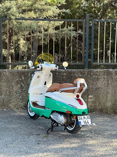 Peugeot Django 125