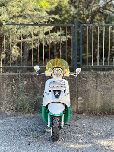 Peugeot Django 125