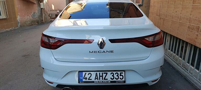 RENAULT MEGANE