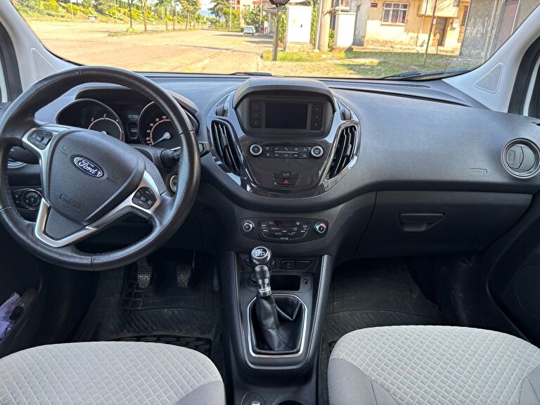 FORD TOURNEO COURIER JOURNEY