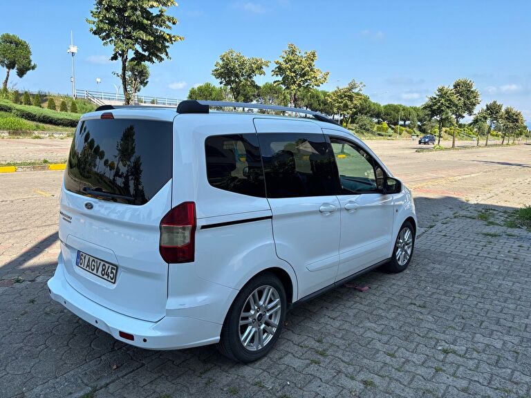 FORD TOURNEO COURIER JOURNEY