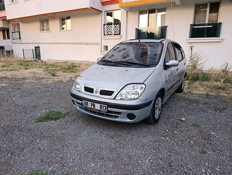 RENAULT SCENIC