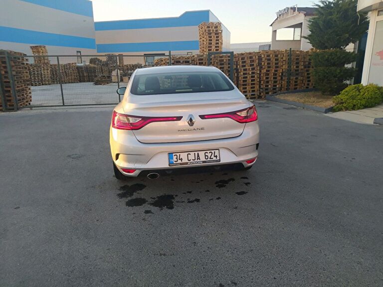 RENAULT MEGANE