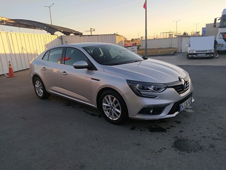 RENAULT MEGANE