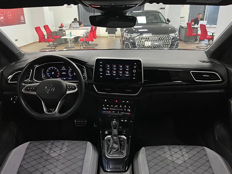 VOLKSWAGEN T-ROC
