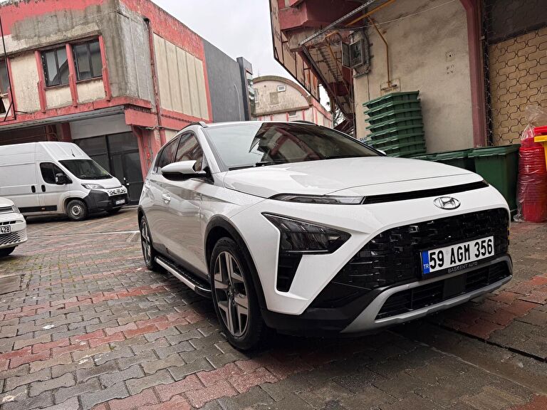HYUNDAI BAYON