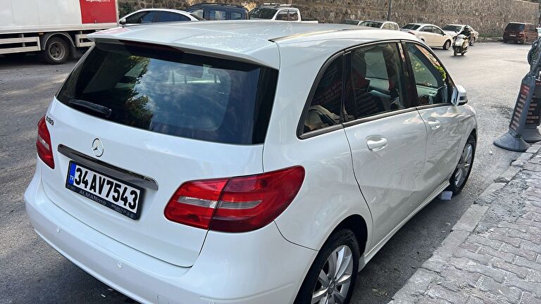 MERCEDES-BENZ B-SERISI
