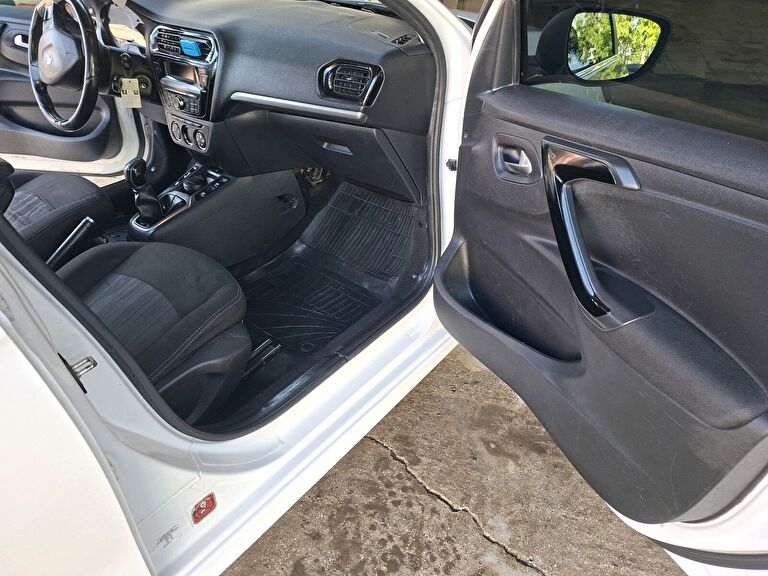 PEUGEOT 301