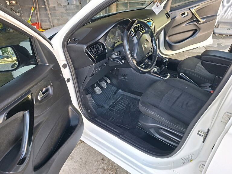 PEUGEOT 301