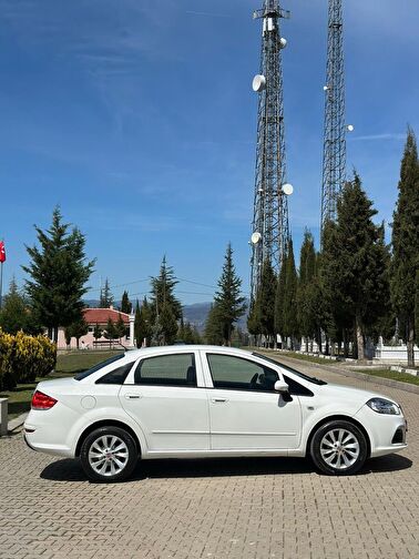 FIAT LINEA