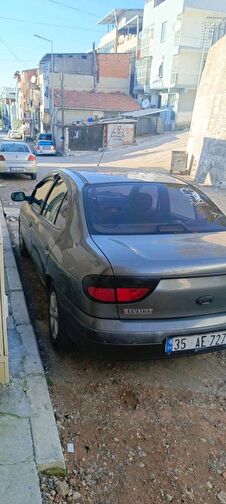 RENAULT MEGANE