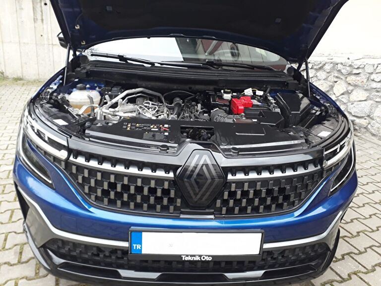 RENAULT AUSTRAL