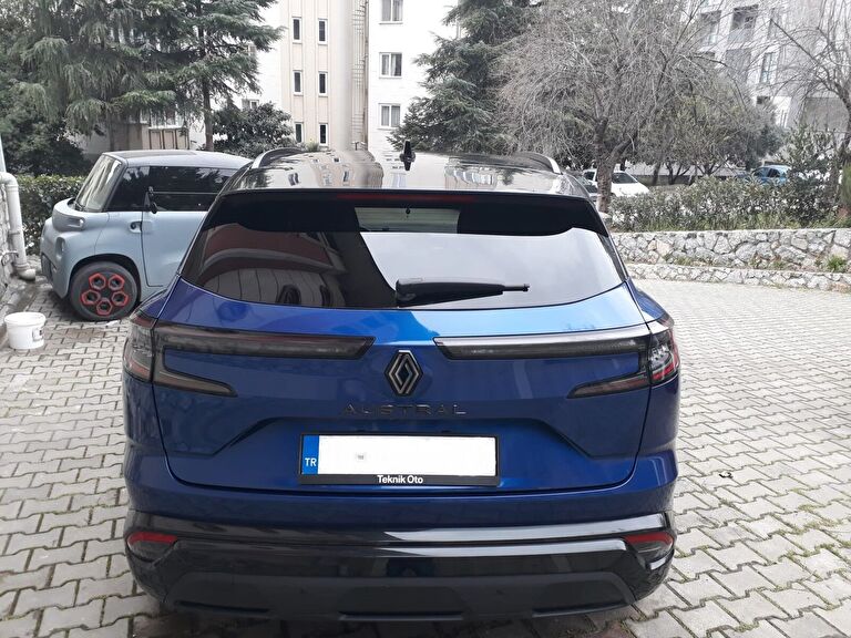 RENAULT AUSTRAL