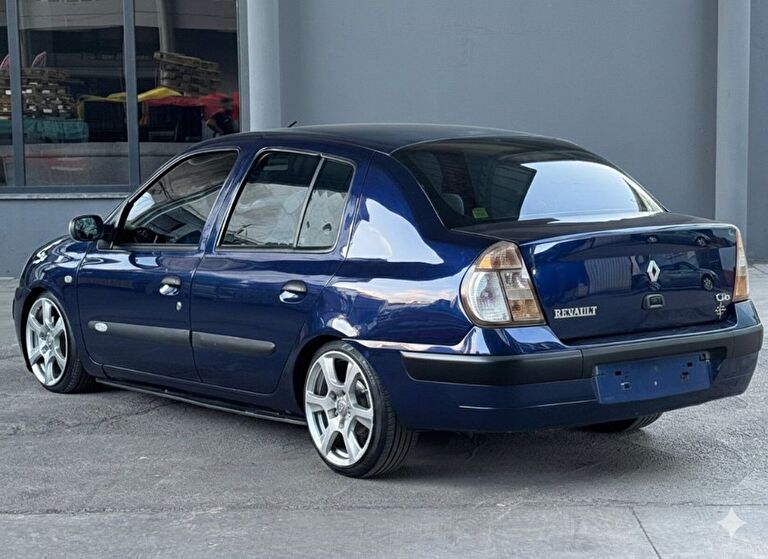 RENAULT CLIO SYMBOL