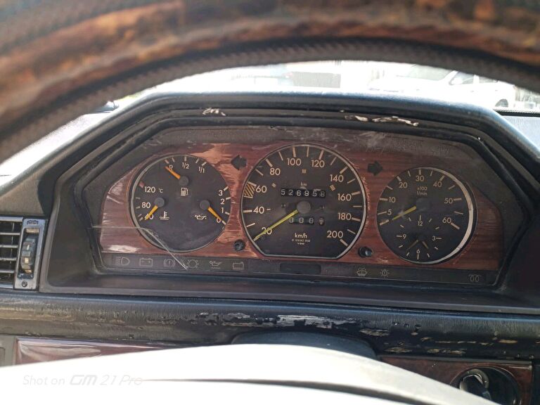 MERCEDES-BENZ 250