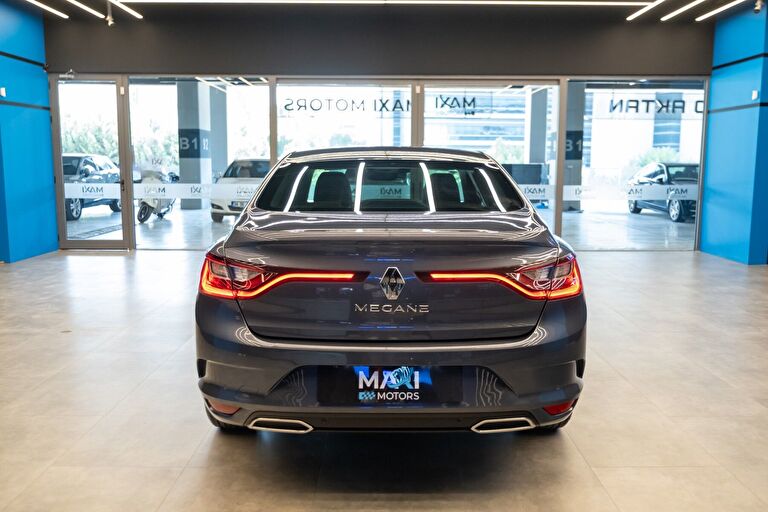 RENAULT MEGANE