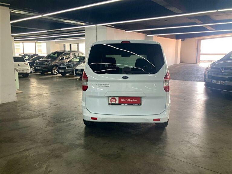 FORD TOURNEO COURIER