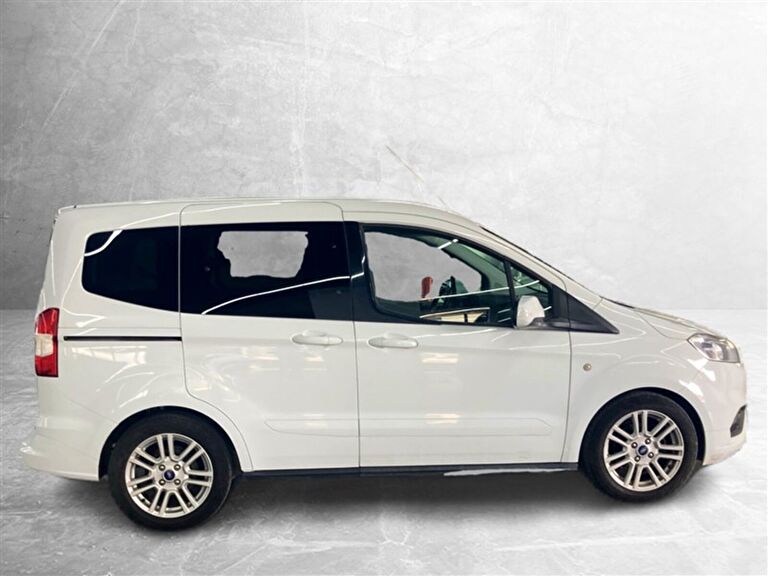 FORD TOURNEO COURIER