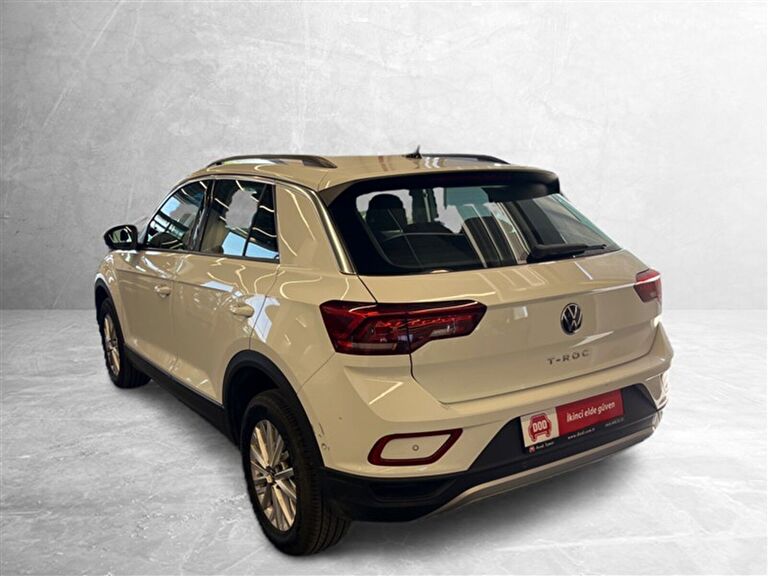 VOLKSWAGEN T-ROC