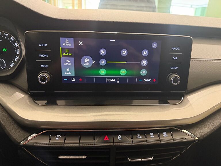 SKODA OCTAVIA