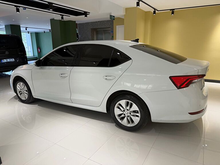 SKODA OCTAVIA
