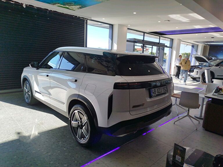 JAECOO J7