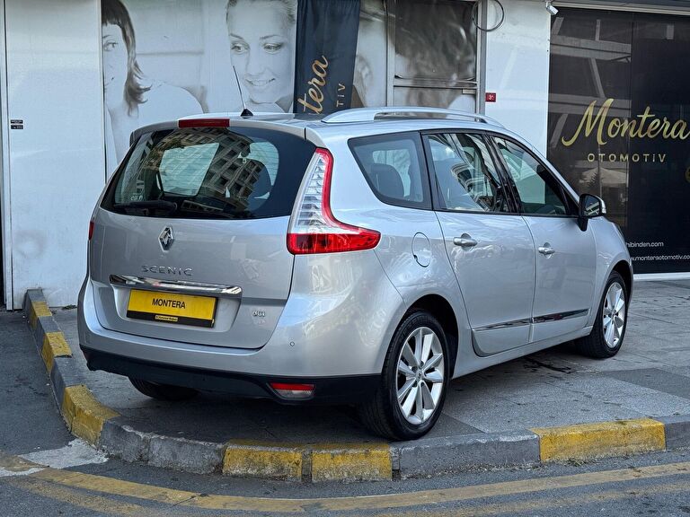 RENAULT GRAND SCENIC