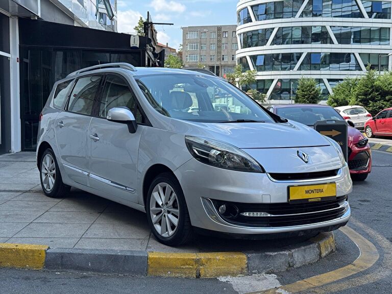 RENAULT GRAND SCENIC