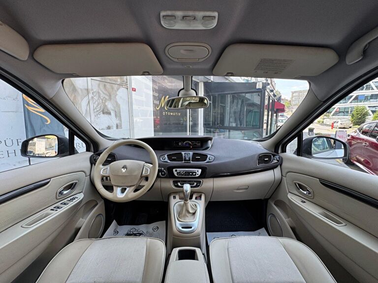 RENAULT GRAND SCENIC