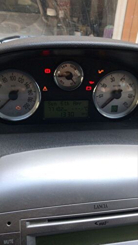 LANCIA YPSILON