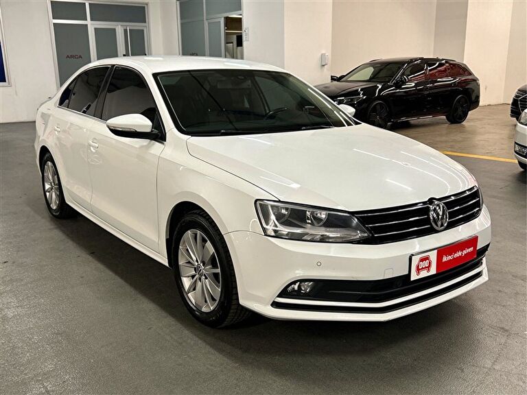 VOLKSWAGEN JETTA
