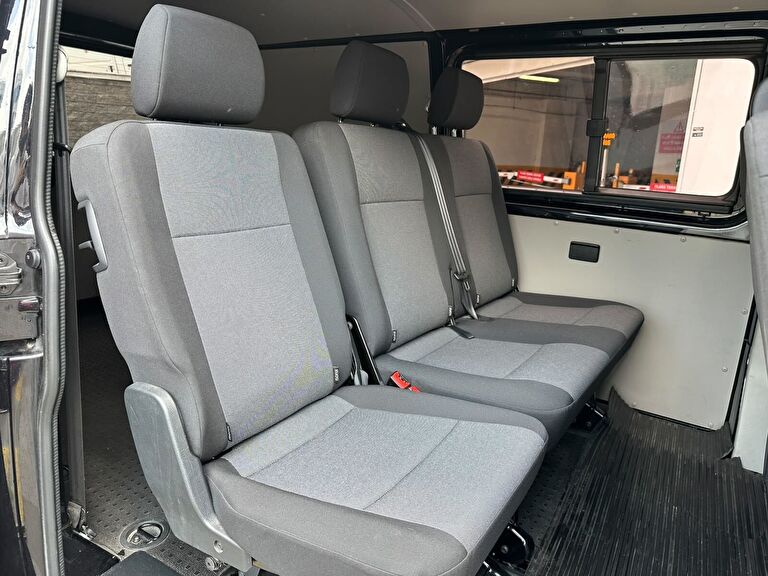 VOLKSWAGEN TRANSPORTER