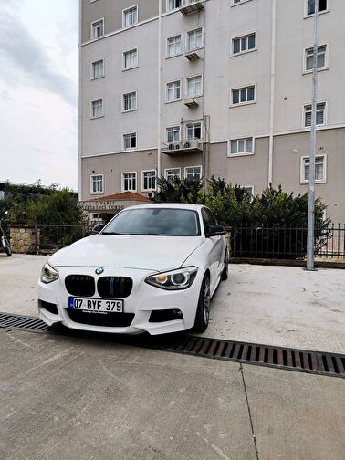 BMW 1 SERISI