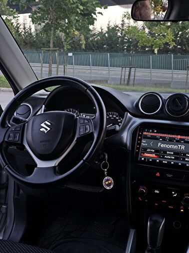SUZUKI VITARA