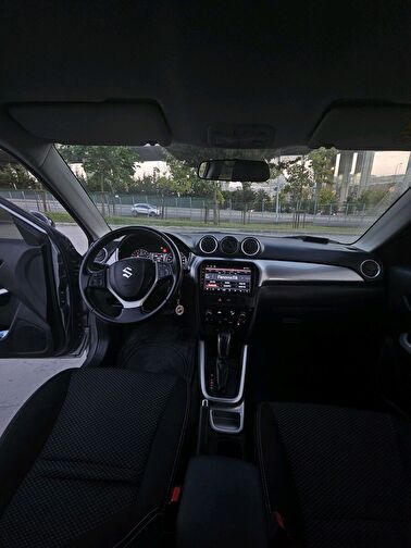 SUZUKI VITARA
