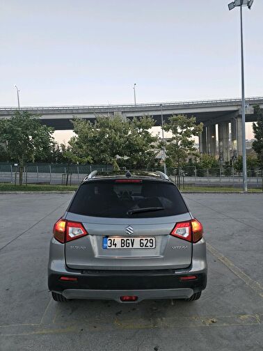 SUZUKI VITARA