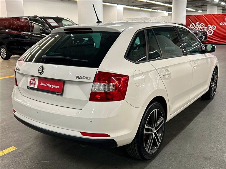 SKODA RAPID
