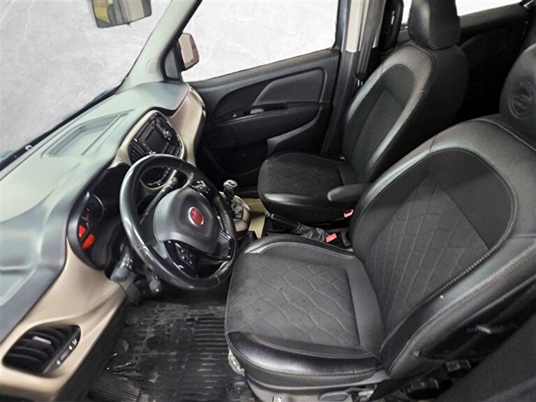 FIAT DOBLO COMBI