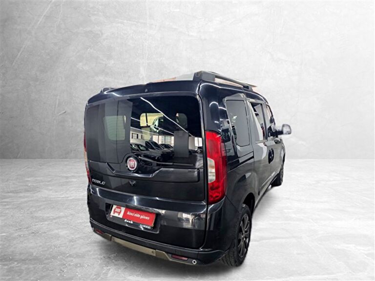 FIAT DOBLO COMBI