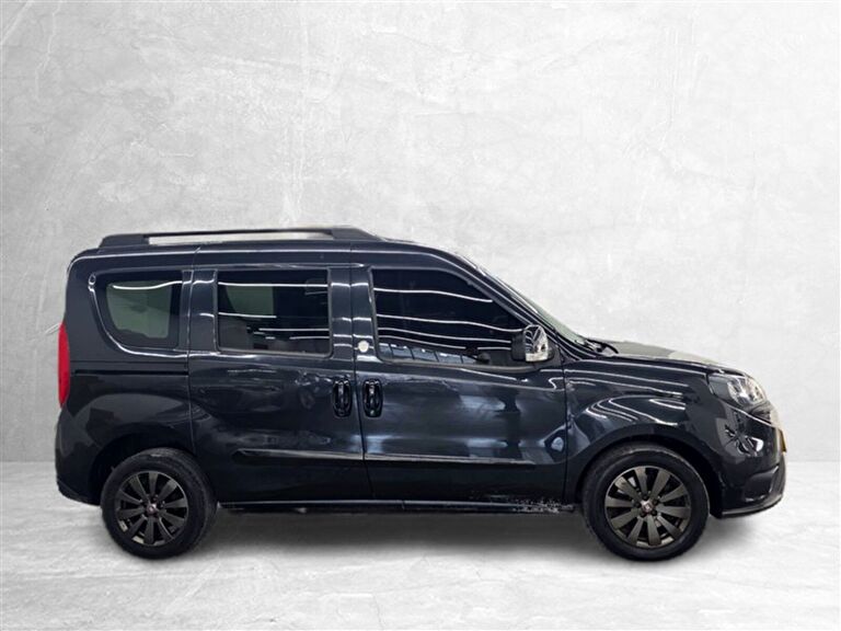 FIAT DOBLO COMBI