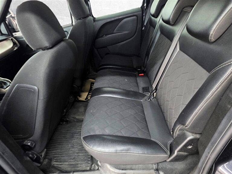 FIAT DOBLO COMBI