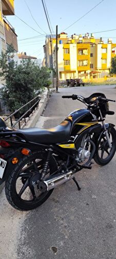 Honda CB 125