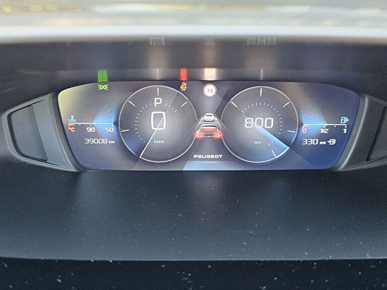 PEUGEOT 408